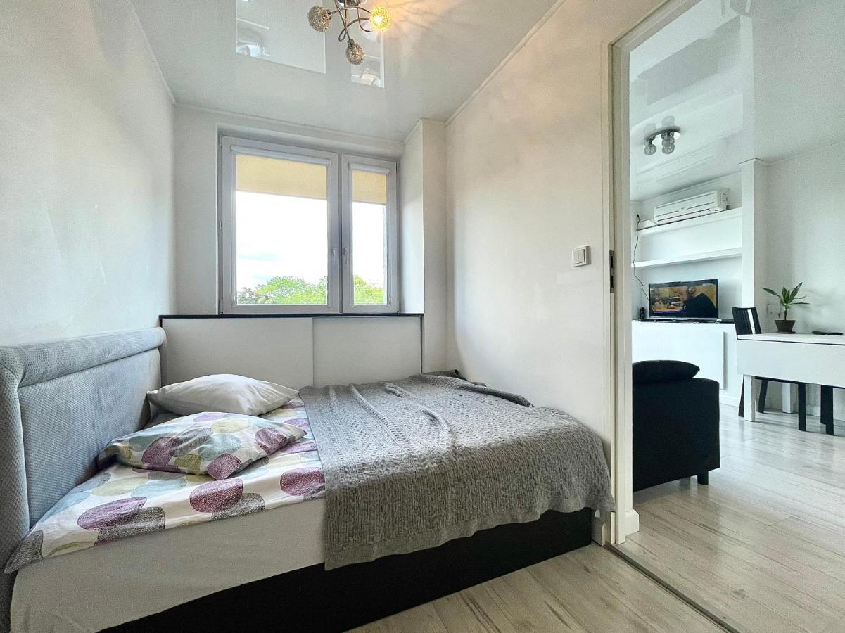 ורשה Sasi - Cozy Apartment For 6 People In Centre מראה חיצוני תמונה